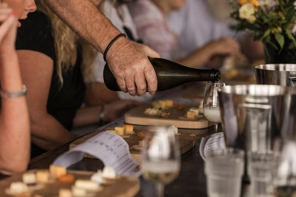 Snapshot Half-Day Hunter Valley Wine Tour by Two Fat Blokes: Three Boutique Wineries
