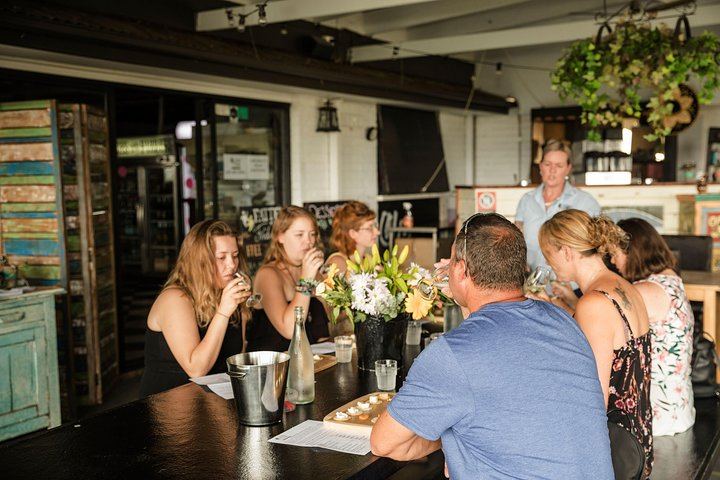 Snapshot Half-Day Hunter Valley Wine Tour by Two Fat Blokes: Three Boutique Wineries (5/7)