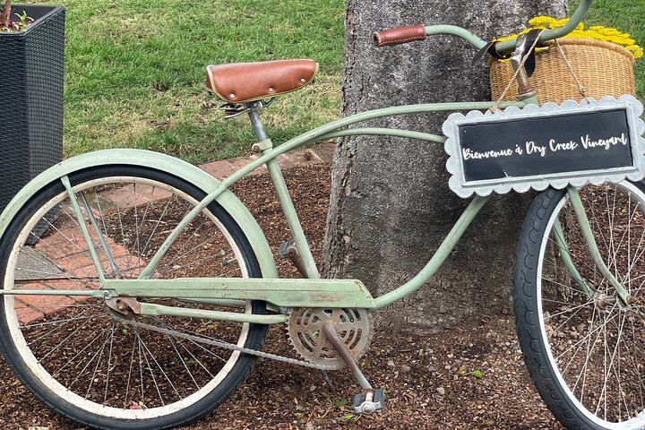 Custom Sonoma and Healdsburg Wine Tour to Boutique Wineries in Four Appellations (9/12)