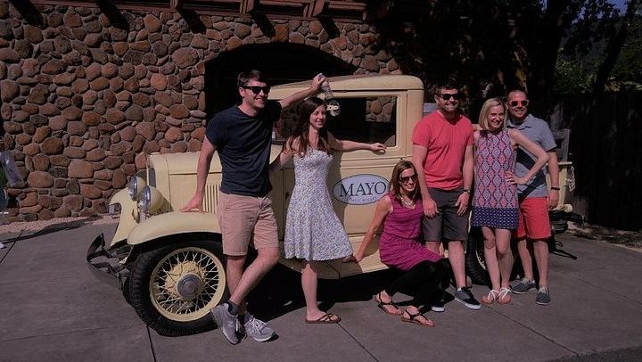 Sonoma Valley Open-Air Wine Trolley Tour with Winery Stops and Lunch (2/12)