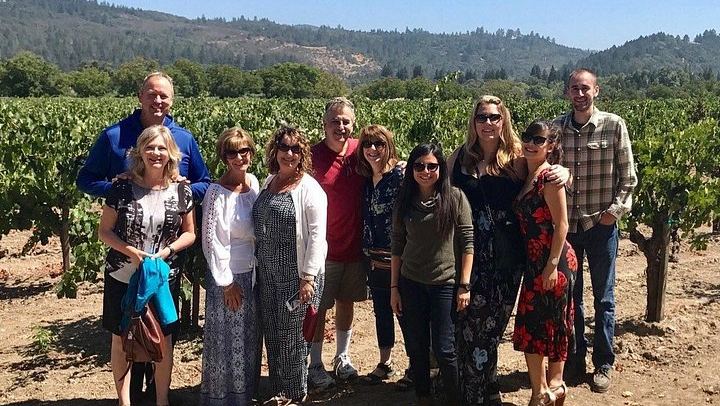Sonoma Valley Small-Group Winery Tour: Back-Road Wineries and Picnic Lunch (4/5)