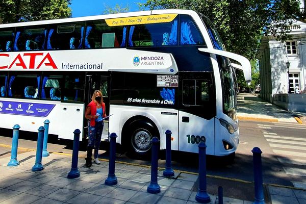 Southern Uco Valley Hop-On Hop-Off Wine Bus: Zuccardi, Cundo and Alfa Crux