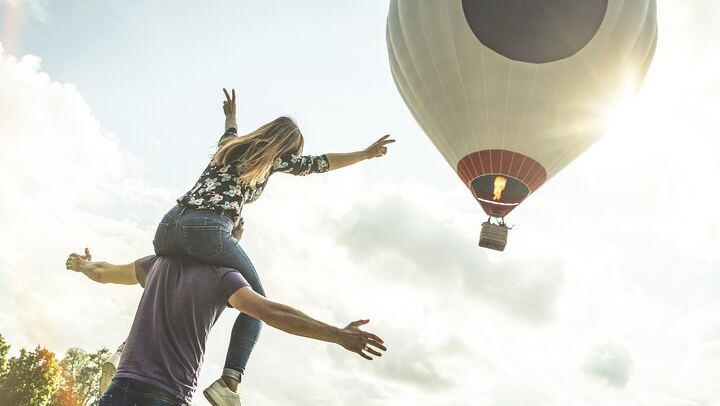 Stellenbosch Balloon Flight, Breakfast and Private Winelands Tastings from Cape Town (1/12)