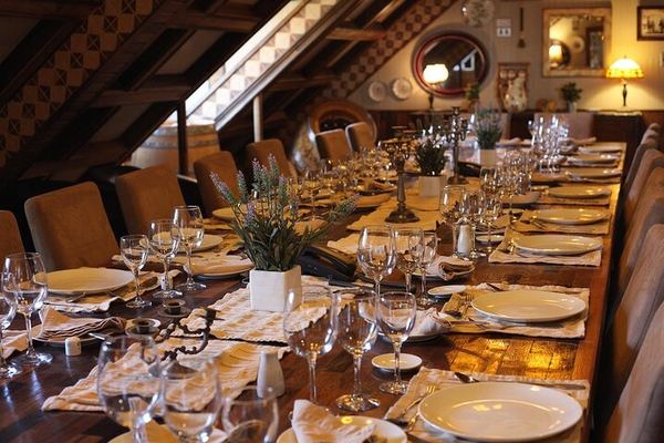 Alyan Vineyard Sunset Experience: Six Wines, Tasting Snacks and Rustic Dinner