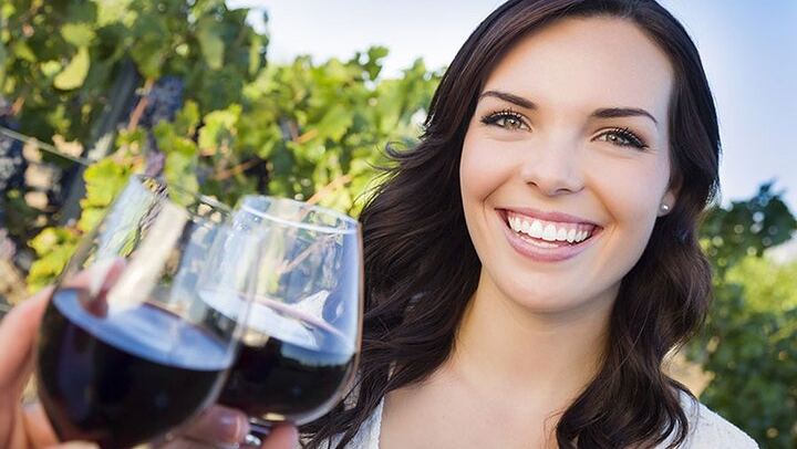 Sunset Niagara-on-the-Lake Small Group Wine Tour with 3-Course Dinner at Eighty Eight (4/12)