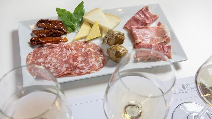 Five-Wine Tasting with Food Pairings at Rocca di Montestaffoli, San Gimignano (1/6)