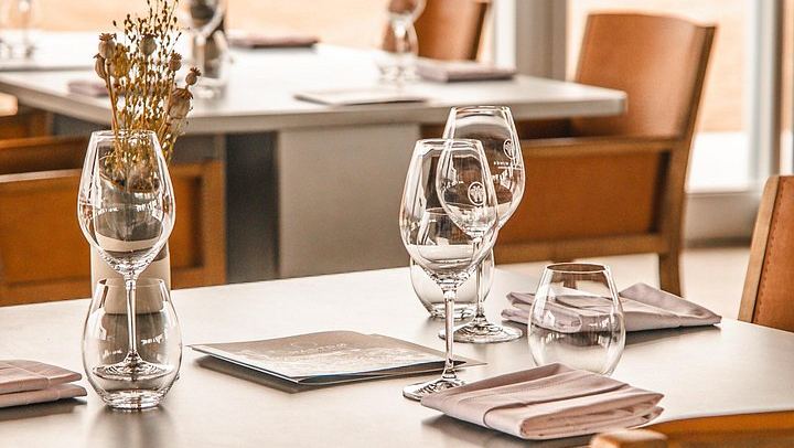 Huentala Wines Gualtallary Lunch: Group Shuttle from Mendoza with Wine Pairing (3/8)