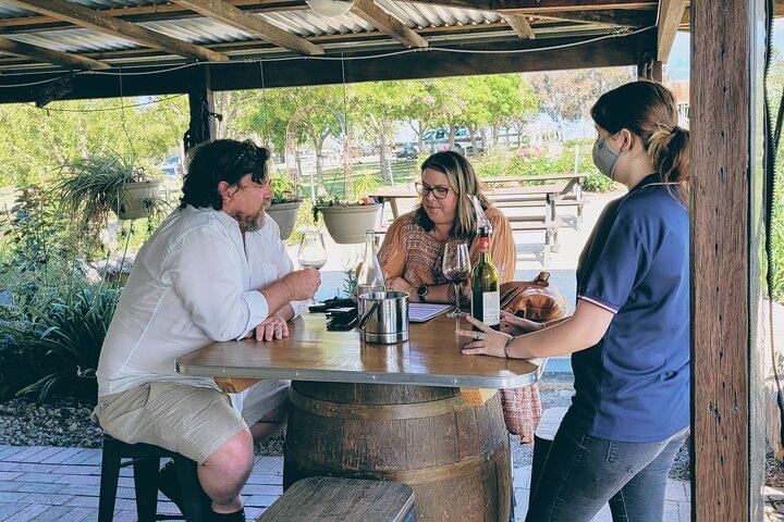 Hunter Gleann Indulgence Private Chauffeured Wine Tour, Full Day, Boutique Wineries (3/12)