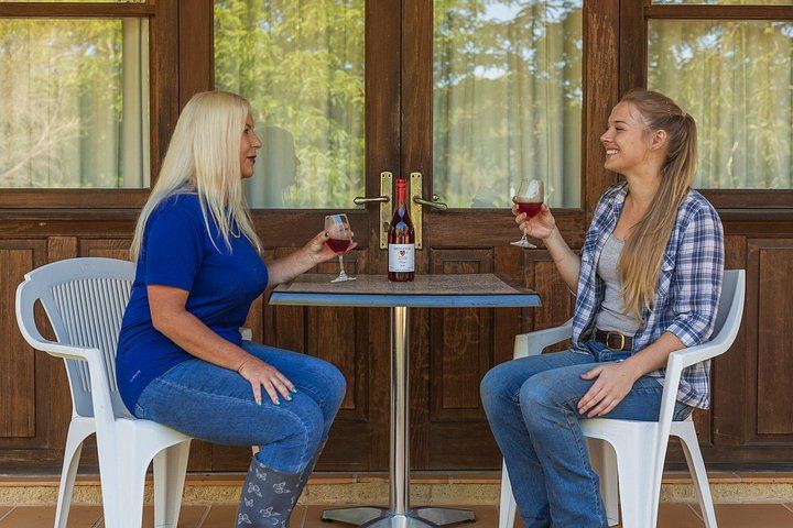 Hunter Gleann Indulgence Private Chauffeured Wine Tour, Full Day, Boutique Wineries (5/12)