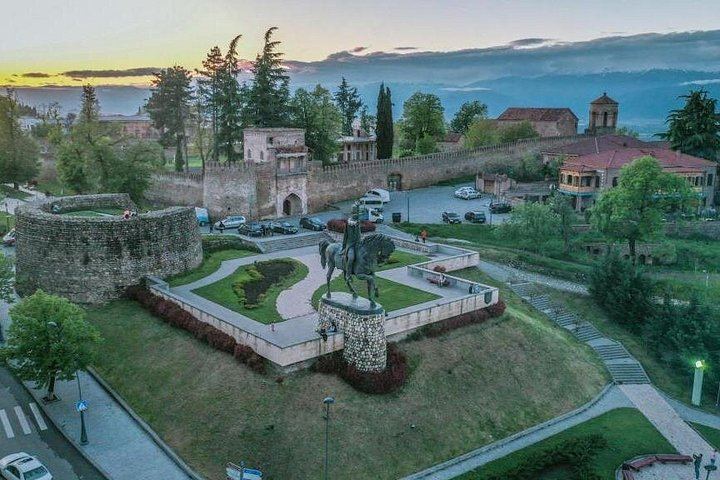 Private Kakheti Tour: Manavi Tasting, Bodbe, Sighnaghi Museum and Telavi (6/7)
