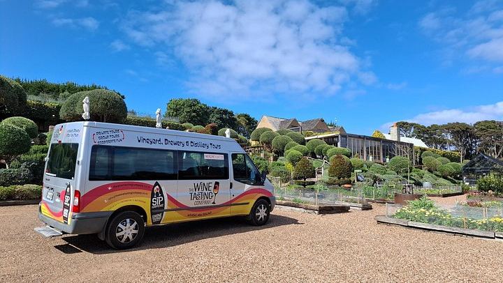 Waiheke Best Cellar Tour: Family-Run Small Group, 11 Guests Max, 3 Vineyards (1/12)