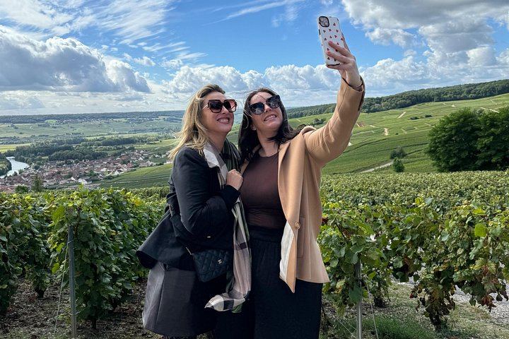Private Half-Day Champagne Tour from Épernay: Hautvillers, Côte des Blancs, 2 Growers (2/12)