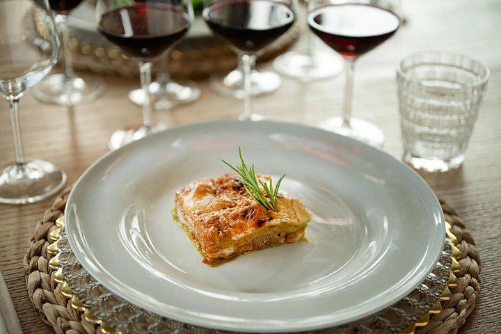 The Countess's Lunch at Poggio ai Laghi: Guided Chianti Tasting with Oils and Vinegars (5/7)