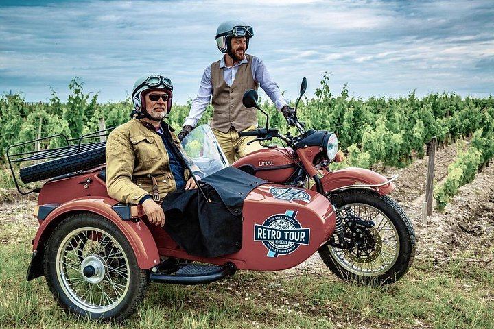 Médoc Sidecar Wine Tour from Bordeaux with a Local and Grand Cru Classé Tasting (1/8)