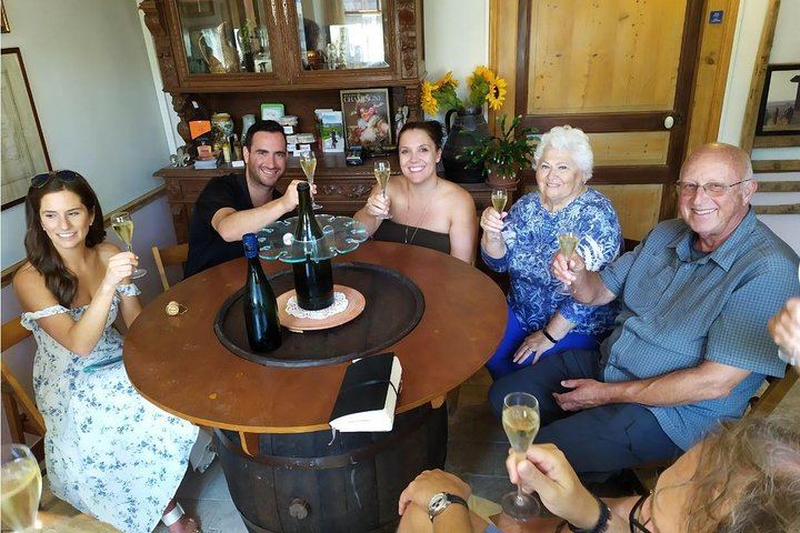 Private 8-Hour Champagne Tour from Reims or Épernay with Veuve Clicquot Tasting (7/8)