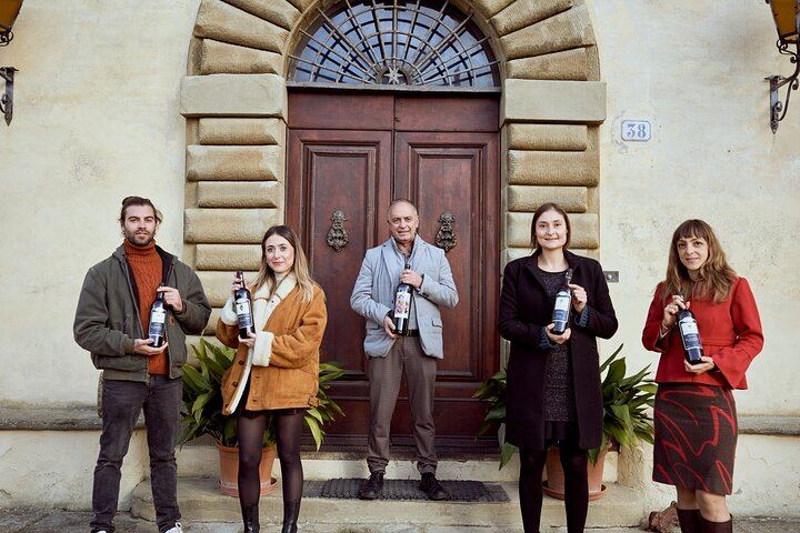 Chianti Colli Aretini Vineyard Tour near a 1558 Villa: Olive Oil and Wine Tasting (3/5)