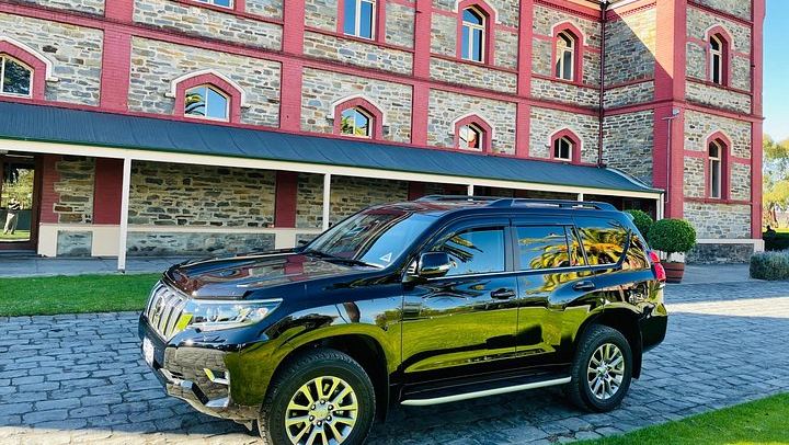 Barossa Valley Private Full-Day Tour for up to 4 in a Land Cruiser Prado (3/12)