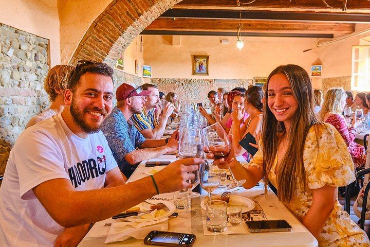 Val d'Orcia by Coach from Florence: Montalcino, Pienza, Montepulciano and Pecorino (6/12)