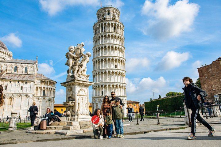 Tuscany Day Tour from Florence: Pisa, Chianti Winery Lunch, San Gimignano and Siena (5/12)