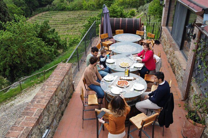 Tuscany Day Tour from Florence: Pisa, Chianti Winery Lunch, San Gimignano and Siena (7/12)