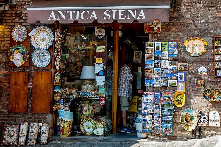 Walkabout Tours Tuscany Day Trip from Florence: Siena, San Gimignano, Pisa, Winery Lunch (10/12)