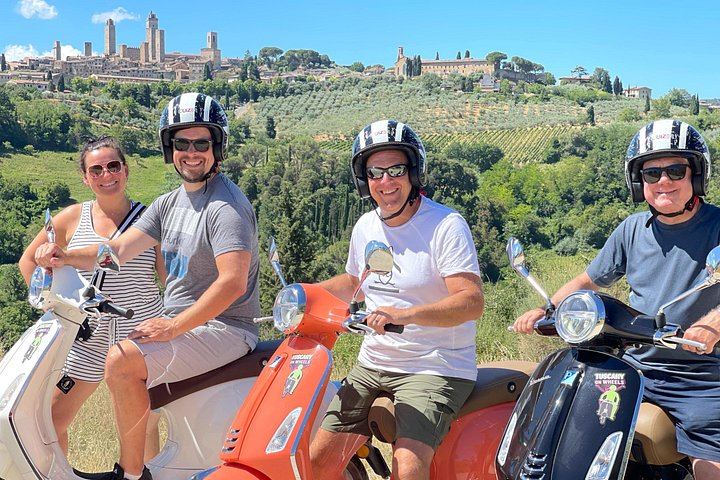 Chianti Vespa Ride near San Gimignano with Tuscan Lunch, Three Wines and Olive Oil (1/12)