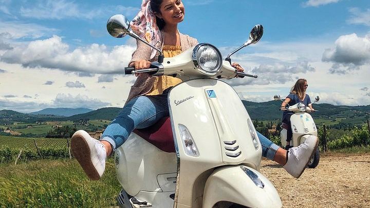 Half-Day Vespa Ride in the Chianti Colli Fiorentini with Lunch and Oil Tasting (2/7)