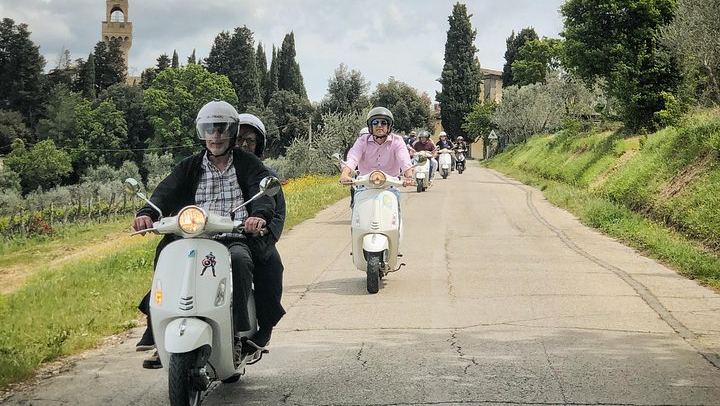Half-Day Vespa Ride in the Chianti Colli Fiorentini with Lunch and Oil Tasting (3/7)