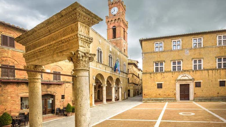 Siena Province Day Trip: Monteriggioni, Pienza, Montepulciano and Two Wine Tastings (4/7)