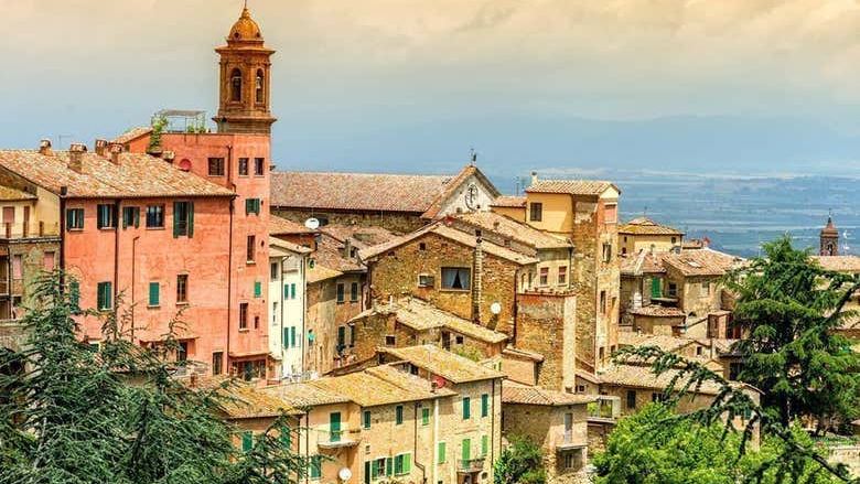 Siena Province Day Trip: Monteriggioni, Pienza, Montepulciano and Two Wine Tastings (2/7)