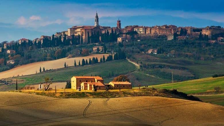 Siena Province Day Trip: Monteriggioni, Pienza, Montepulciano and Two Wine Tastings (1/7)