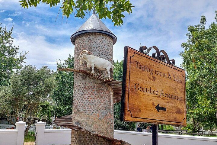 Private Full-Day Stellenbosch Wine Route Tour with Guide, Vehicle and Cellar Visits (6/11)
