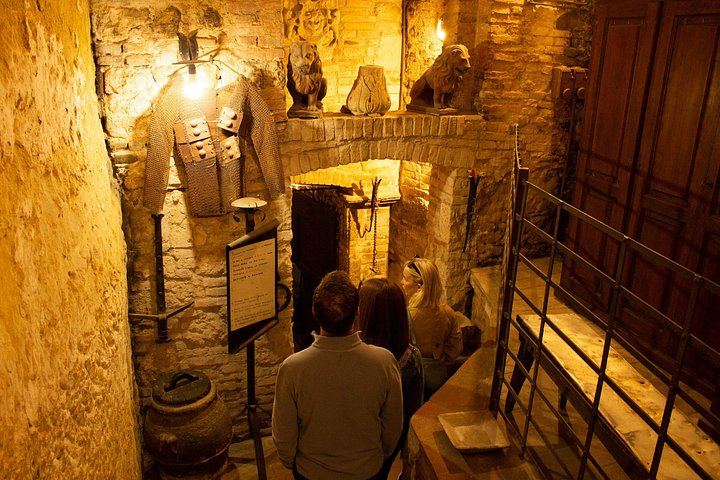 Val d'Orcia Minivan Day Tour from Florence: Montalcino, Pienza Lunch and Montepulciano (10/12)
