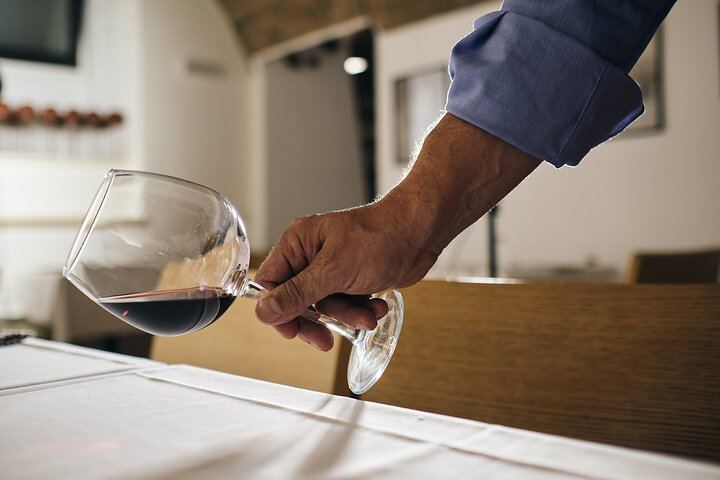 One-Hour Verona Wine Tasting in an Osteria near Juliet's House and the Arena (11/12)
