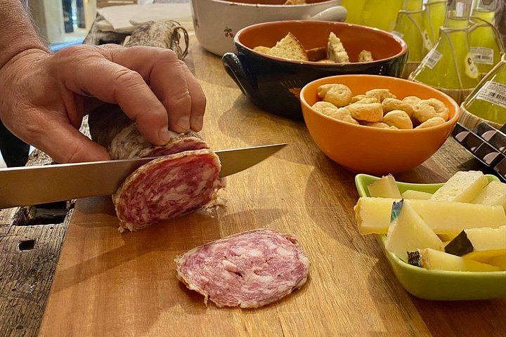 Verona City Centre Wine School: Soave, Lugana, Valpolicella and Amarone Pairings (7/7)