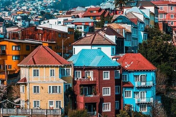 Private Valparaiso and Viña del Mar Day Trip with Boutique Winery Tasting at Bodega RE