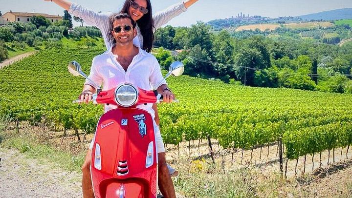 Small-Group 50cc Vespa Day near San Gimignano with Three-Course Lunch at a Winery (1/12)