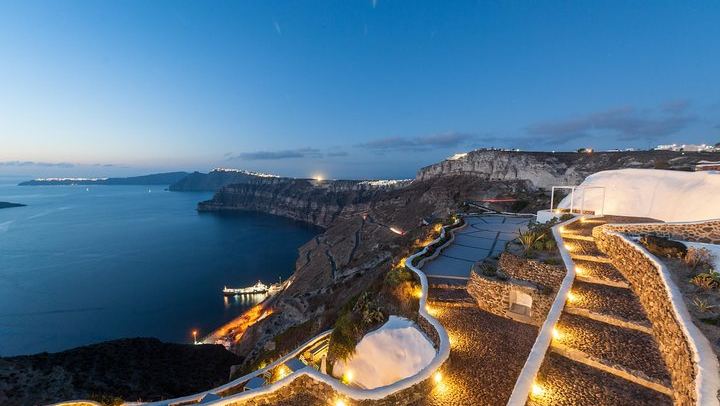 Private 4-Hour Santorini Wine Tour by Luxury Vehicle: Three Wineries and a Light Meal (1/12)