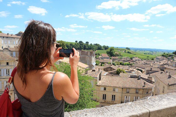 Saint-Émilion Afternoon Wine Tour from Bordeaux: Two Grand Cru Tastings, Max 8 People (3/9)