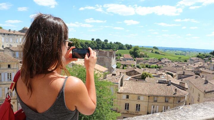 Saint-Émilion Afternoon Wine Tour from Bordeaux: Two Grand Cru Tastings, Max 8 People (3/9)
