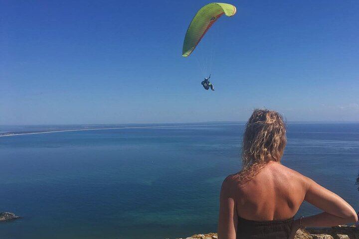 Private Half-Day Sesimbra Tour: Moorish Castle, Bacalhôa Wines and Hilltop Swing (10/12)