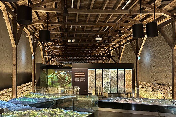 Concha y Toro Premium Wine Center Tour: Guarda del Alto and Four Premium Wines (5/11)