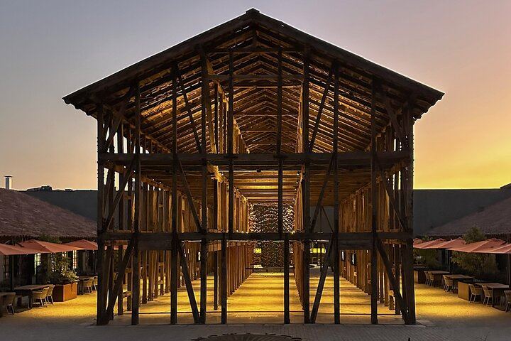 Concha y Toro Premium Wine Center Tour: Guarda del Alto and Four Premium Wines (4/11)