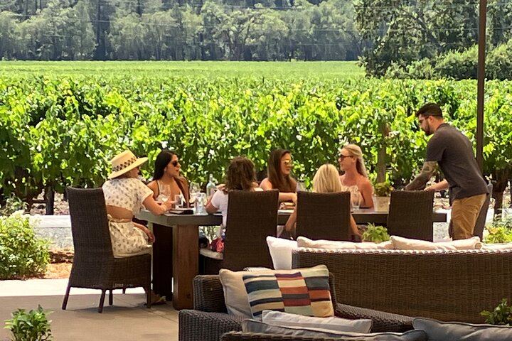 Private Napa or Sonoma Wine Tour in a New Luxury Van for Groups of Up to 8 (12/12)