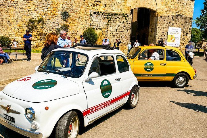 Vintage Fiat 500 Private Driver Tour from Certaldo: San Gimignano and Lunch (3/12)