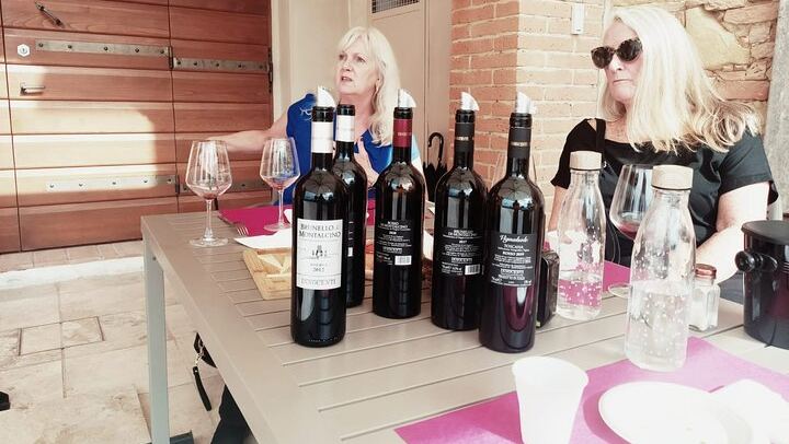 Florence Small Group of 6: Boutique Brunello Farm Lunch, Val d'Orcia and Montepulciano (4/12)