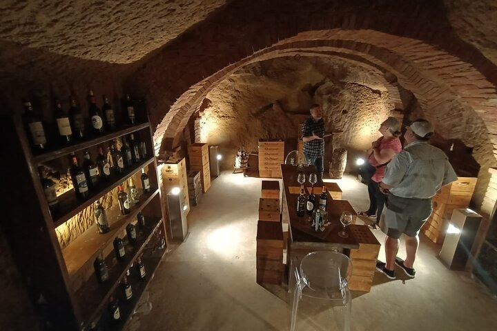 Siena Small-Group Tuscany Day: Chianti Classico, Brunello Winery, Pienza and Lunch (5/12)