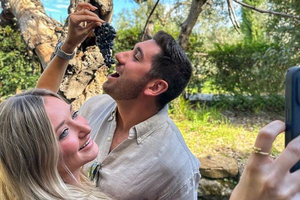 Small Group Chianti Classico Wine Day with a Certified Sommelier and Farm-to-Table Lunch