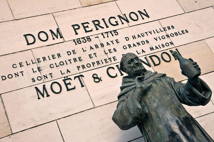 Private Champagne Day in Épernay: Moët & Chandon Cellars, Hautvillers, Boutique Grower (1/12)