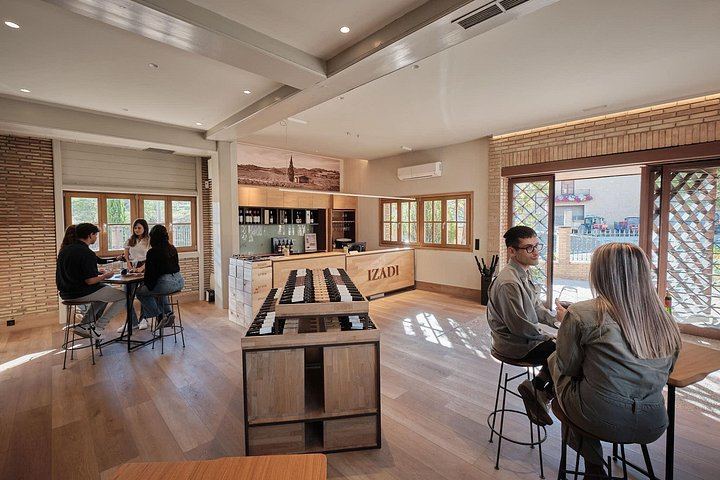 Bodegas Izadi Small-Group Winery Visit with Barrel Room Tasting, Villabuena (5/6)